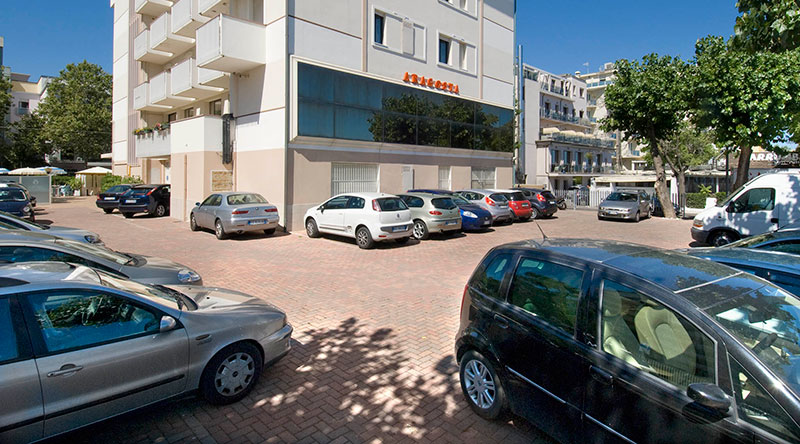 Parking Hotel Aragosta Rimini
